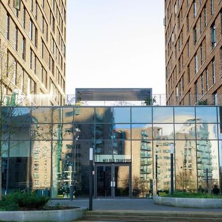 Modern Trafford 1Br Apartment-Free Parking-Cinema Room Manchester Exterior foto
